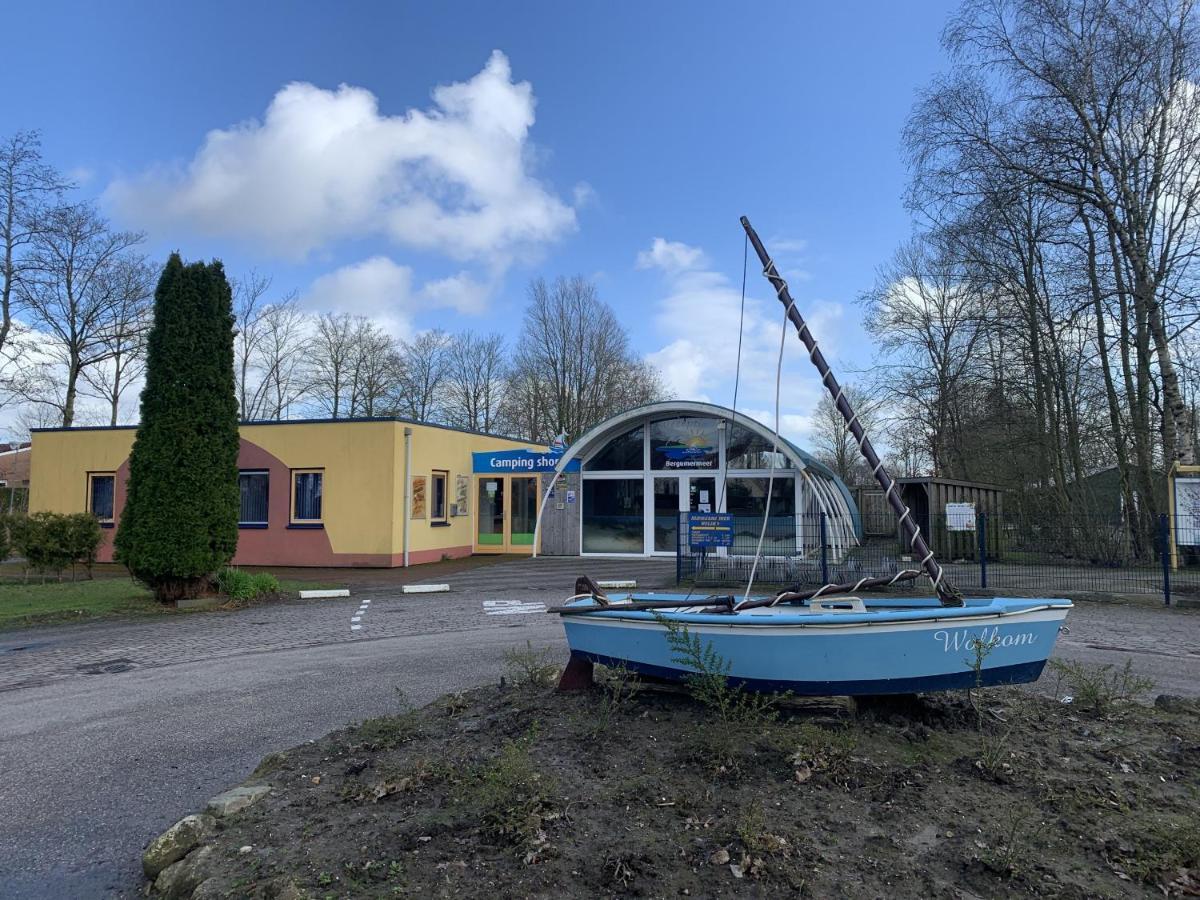 Vakantiepark Bergumermeer - 689 Suameer Exterior photo